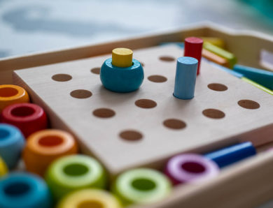 Montessori-Aktivitäten – Mehr als nur Holzspielzeug